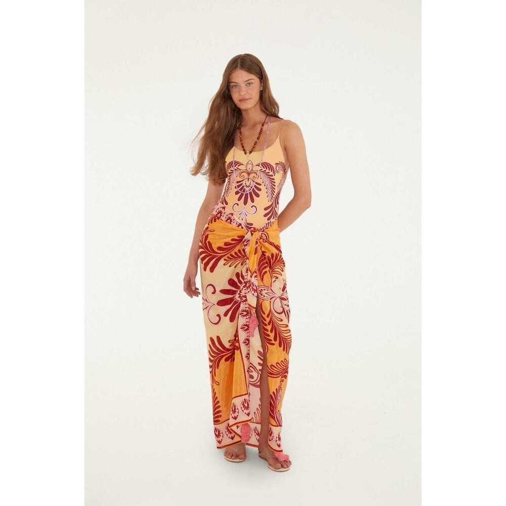 BNWT FARM RIO Multicolored Arabesc Sarong ONE SIZE